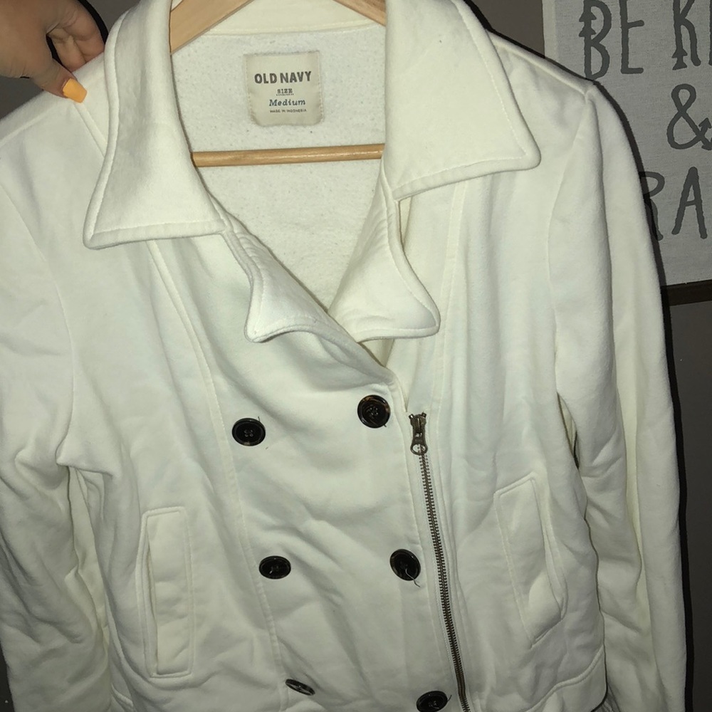 Buttoned Jacket/Sweater